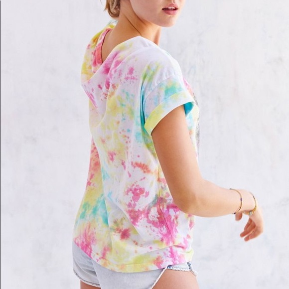 UO Yin-Yang Off Shoulder Tie Dye Faded Tee Shirt - Picture 2 of 6